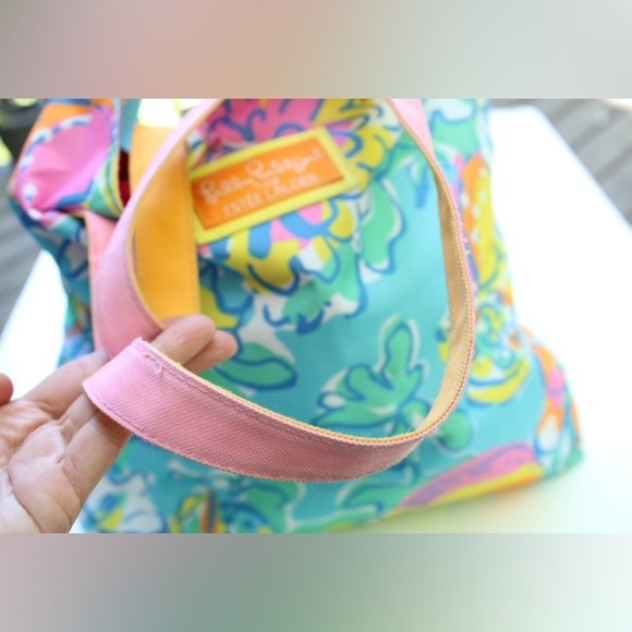 Lilly Pulitzer Estee Lauder tote bag - Picture 4 of 12